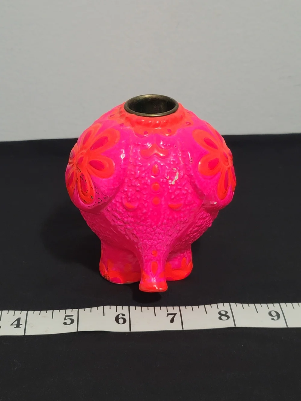 Vintage Hallmary Flower Power Bright Pink Floral Embossed Elephant Candle Holder